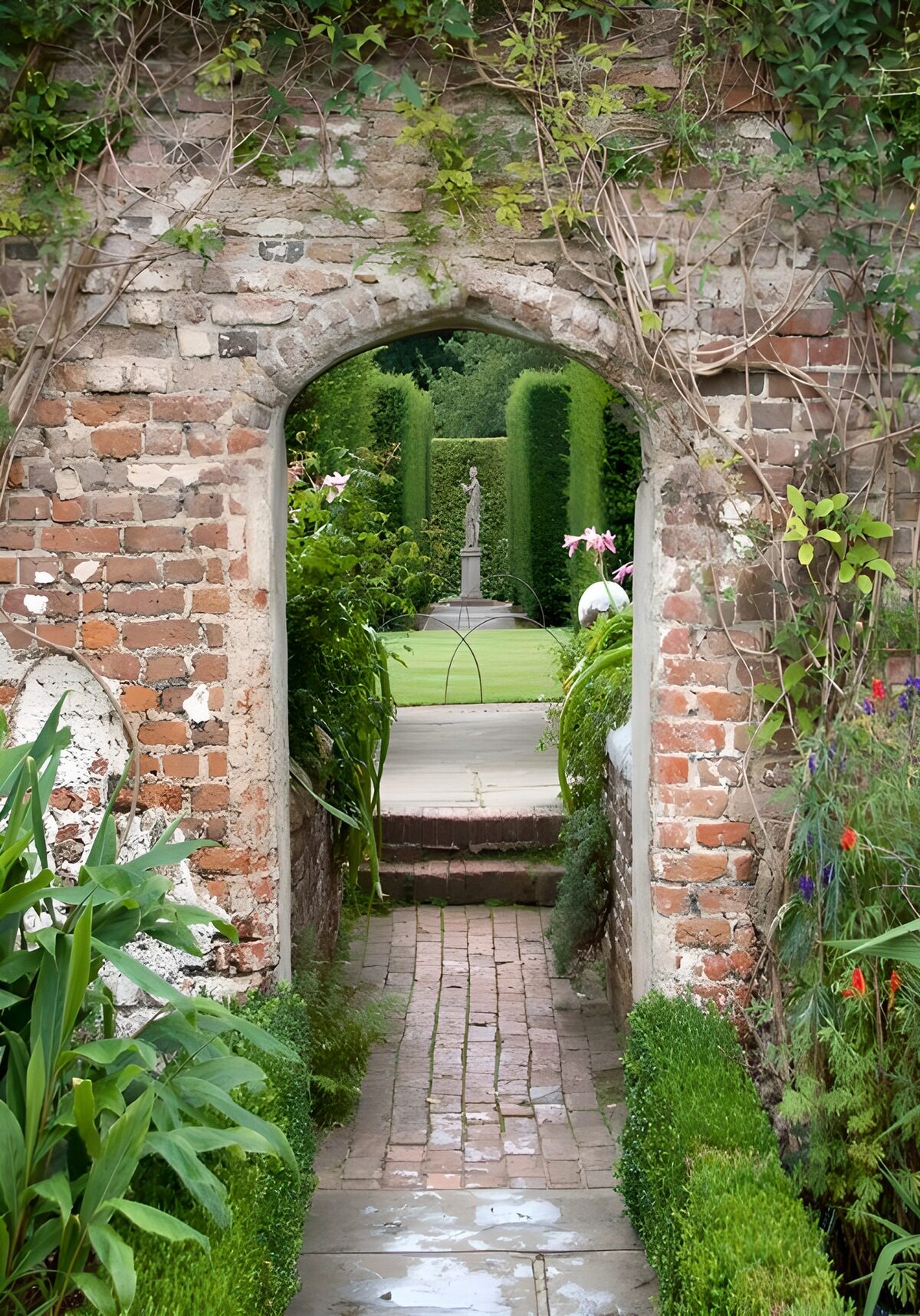 Serene Garden Pathway
