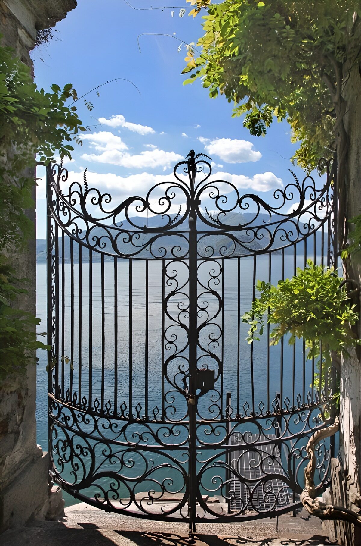 OCCOM8230939: Enchanted Gateway by the Water