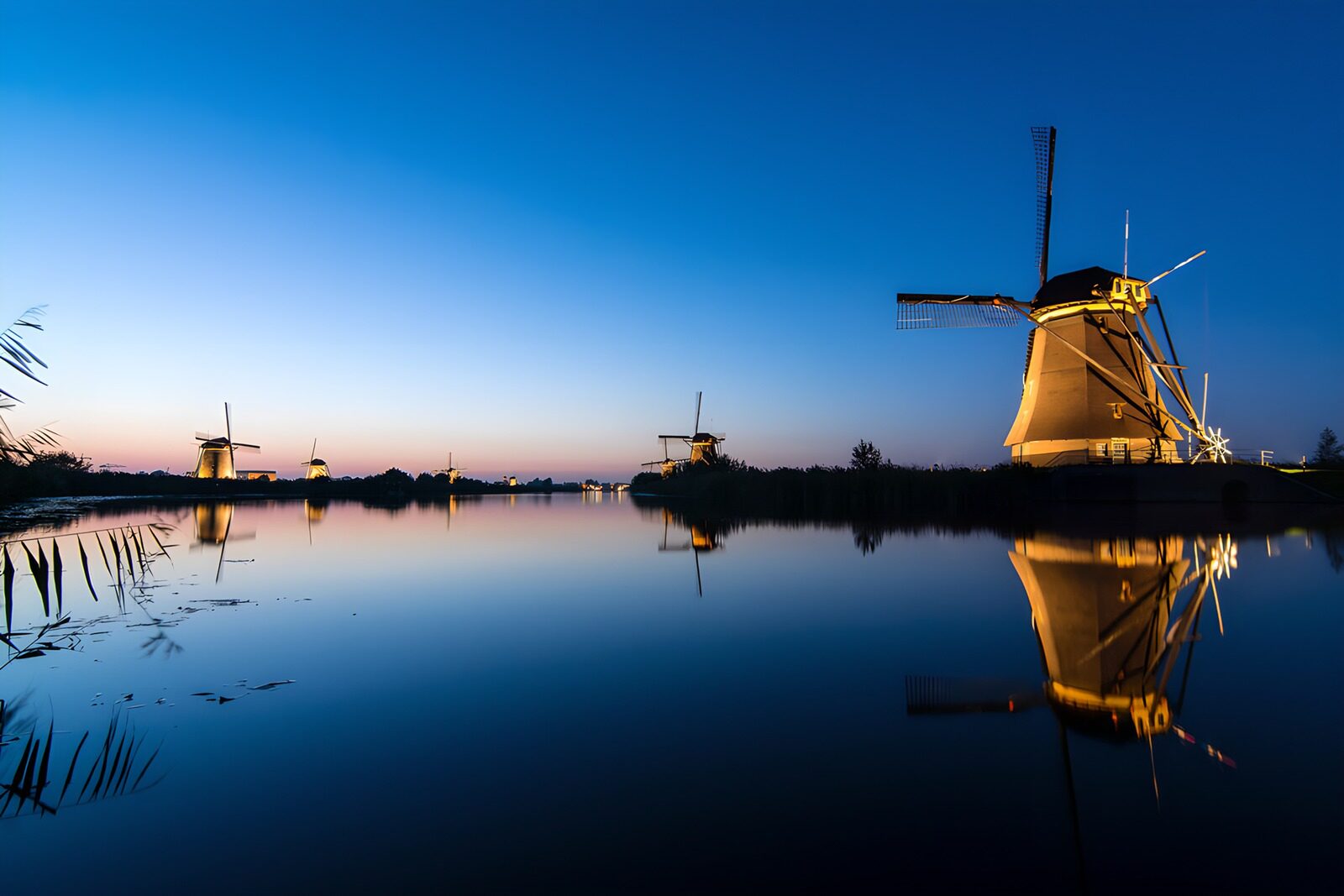 OCCOM2016328: Reflecting Windmills at Dusk
