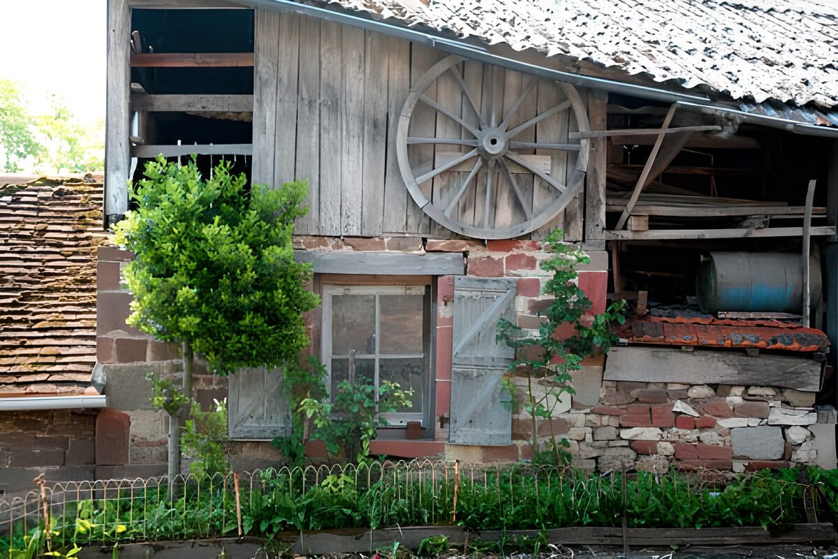 Rustic Charm of an Abandoned Barn