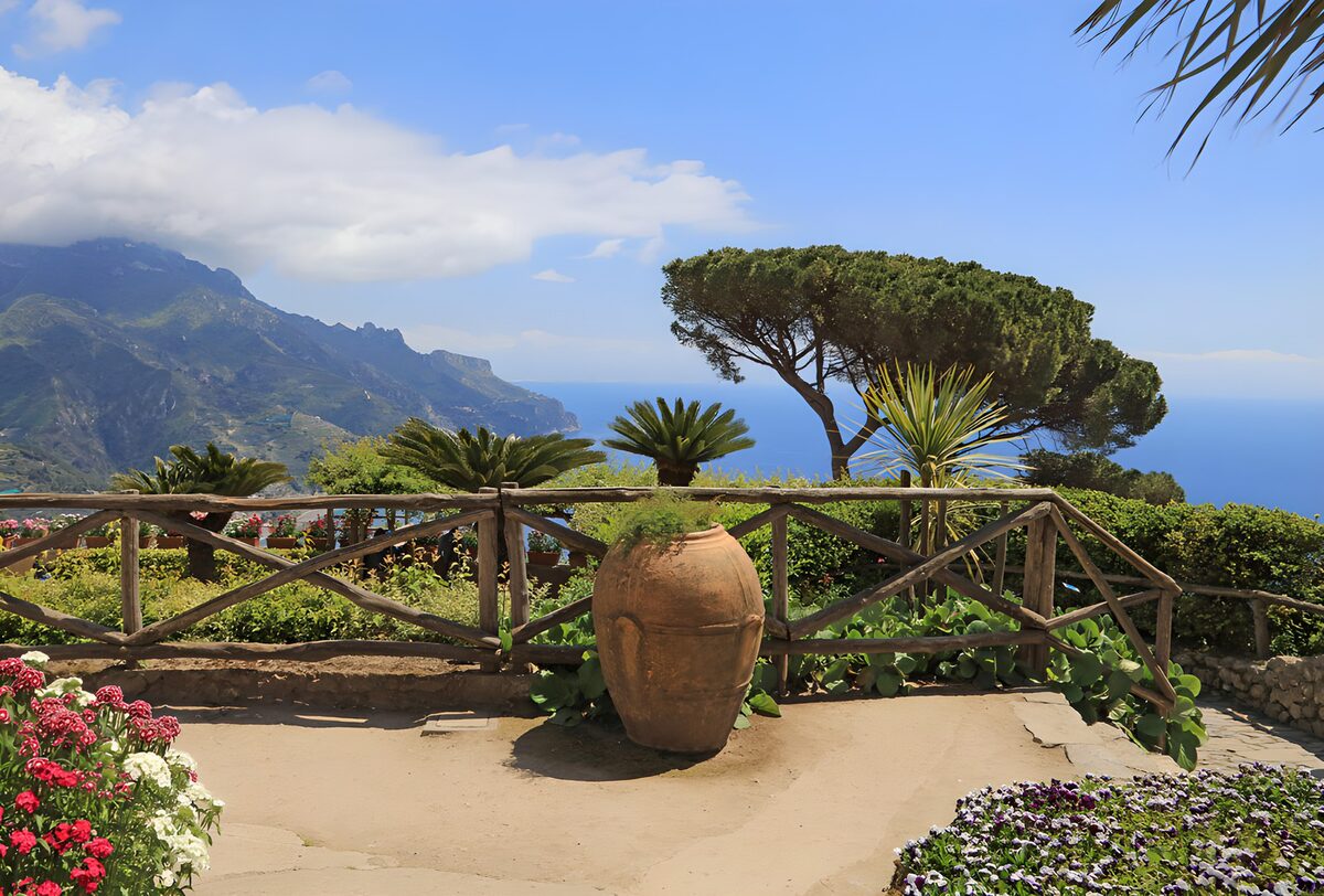 OCCOM6298072: Coastal Garden View with Pottery