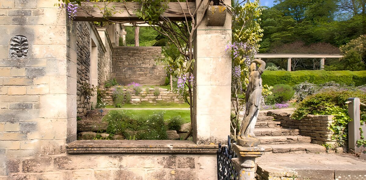 OCCOM4136840: Tranquil Garden Gateway