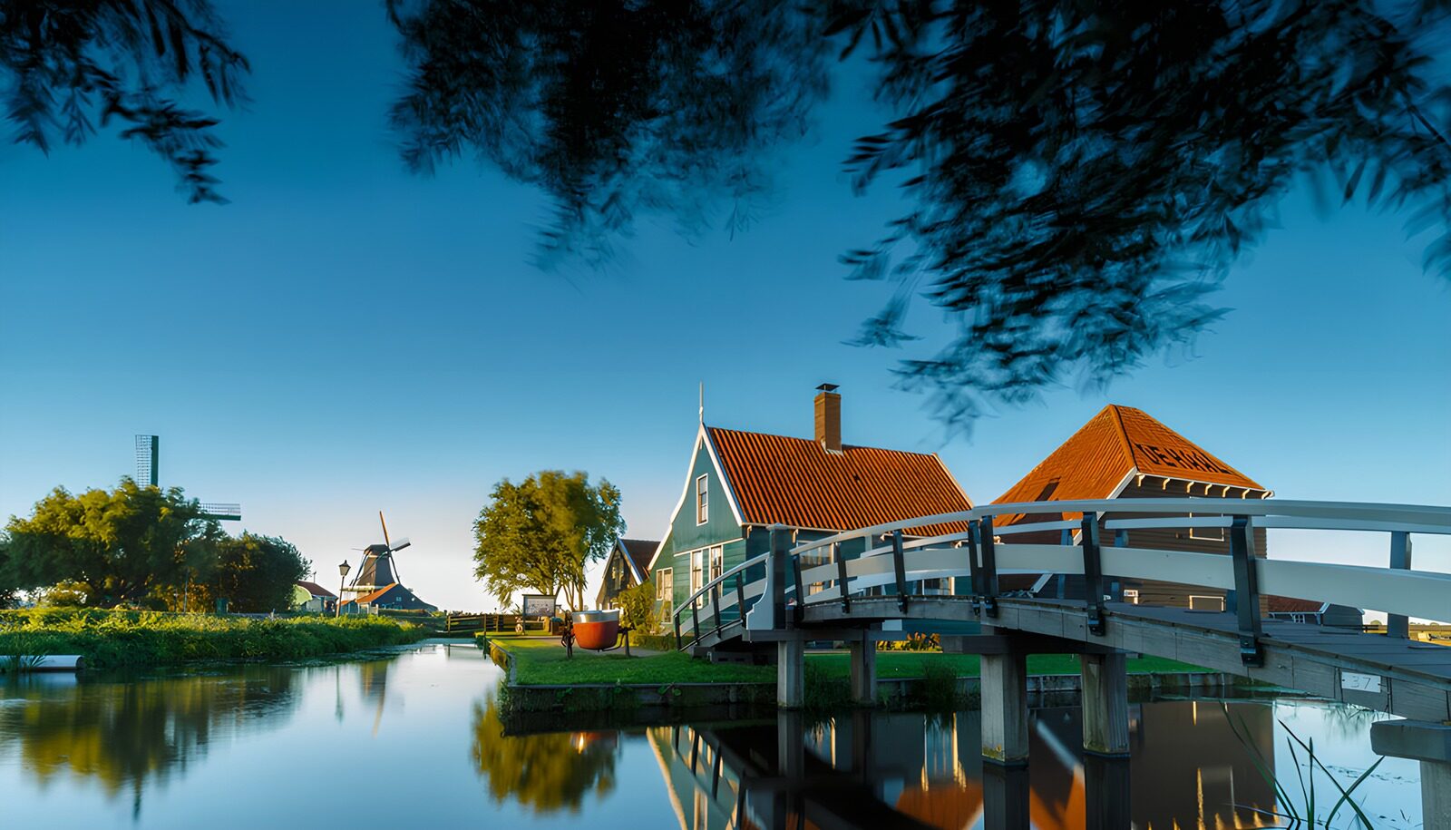 OCCOM3484504: Peaceful Dutch Countryside Vista