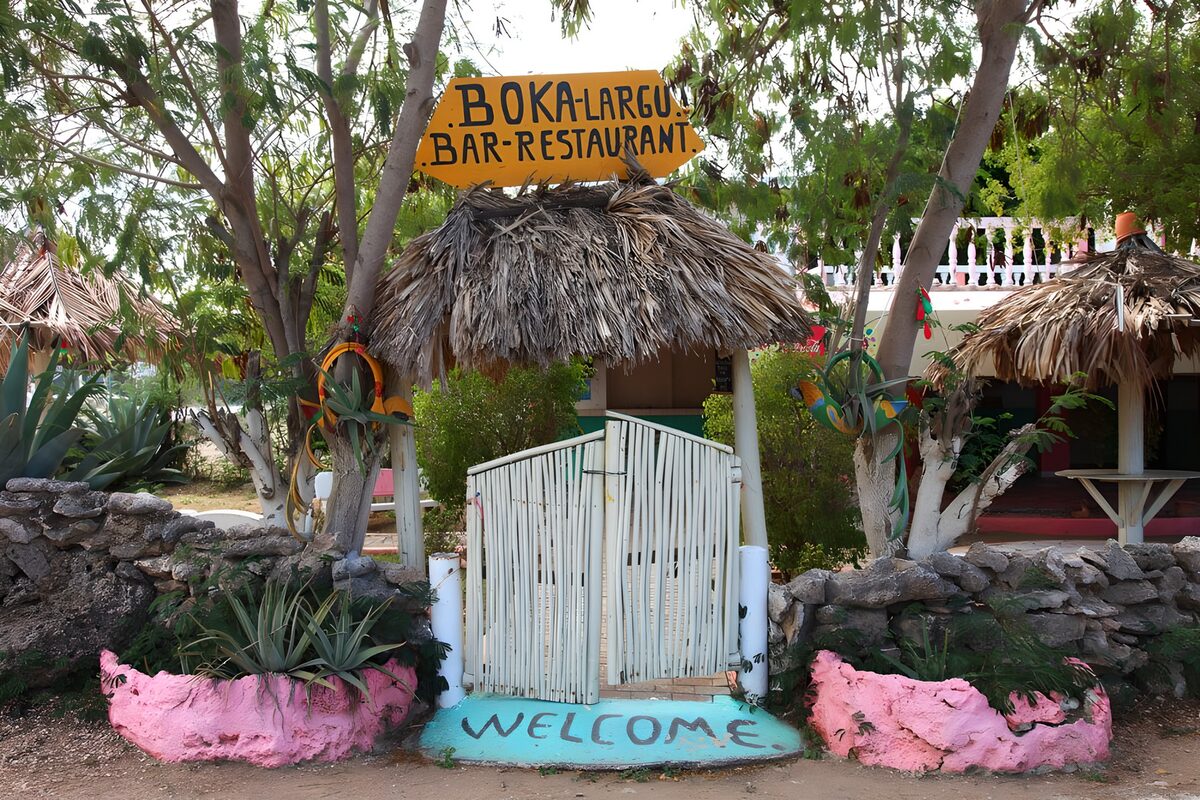 Welcome to Boka Largu Restaurant
