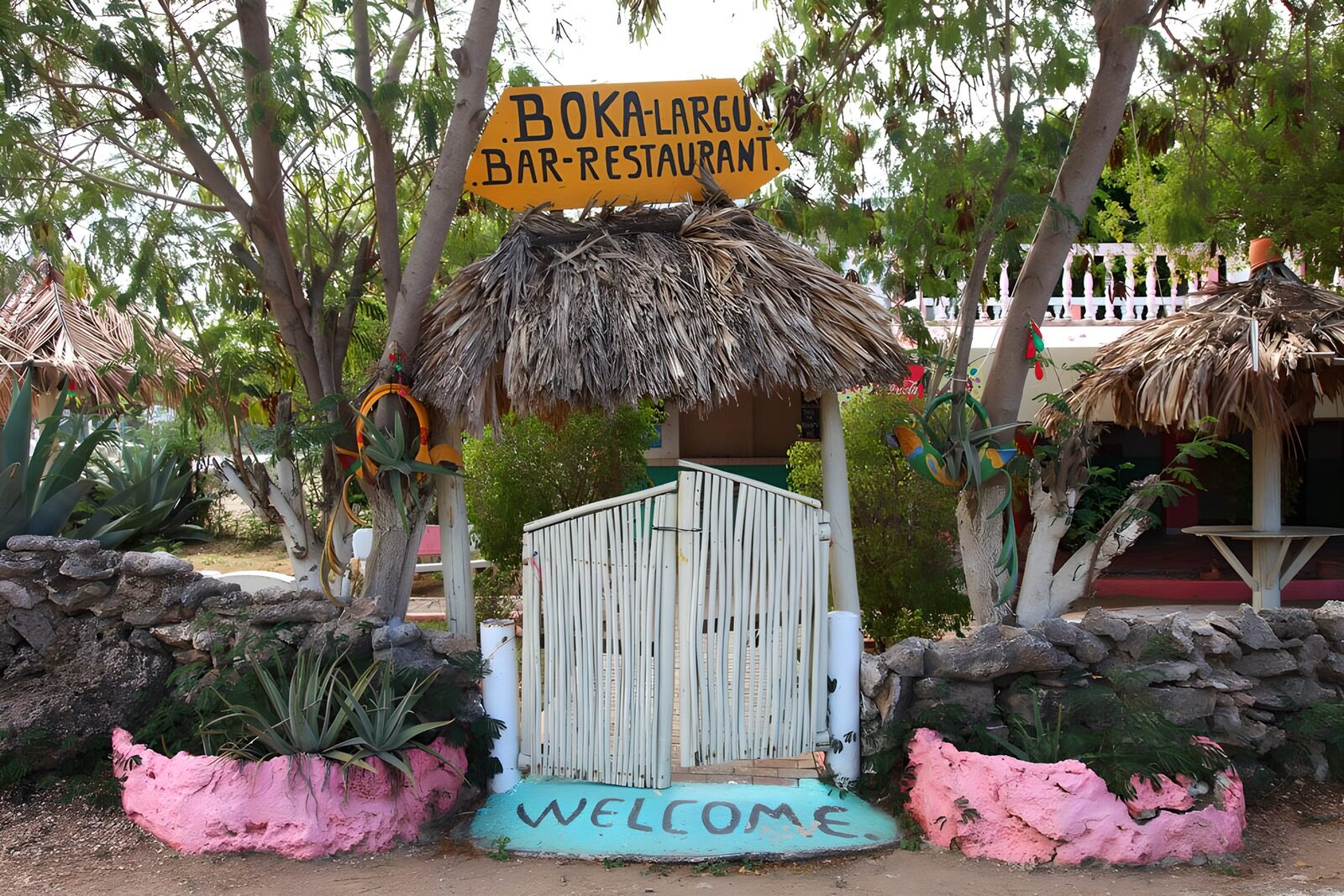 OCCOM4001264: Welcome to Boka Largu Restaurant