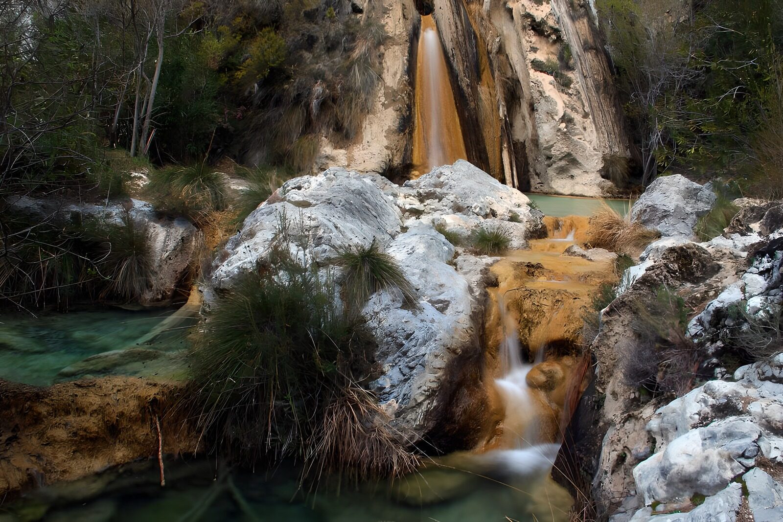 OCCOM1287544: Serene Cascade in Nature’s Embrace
