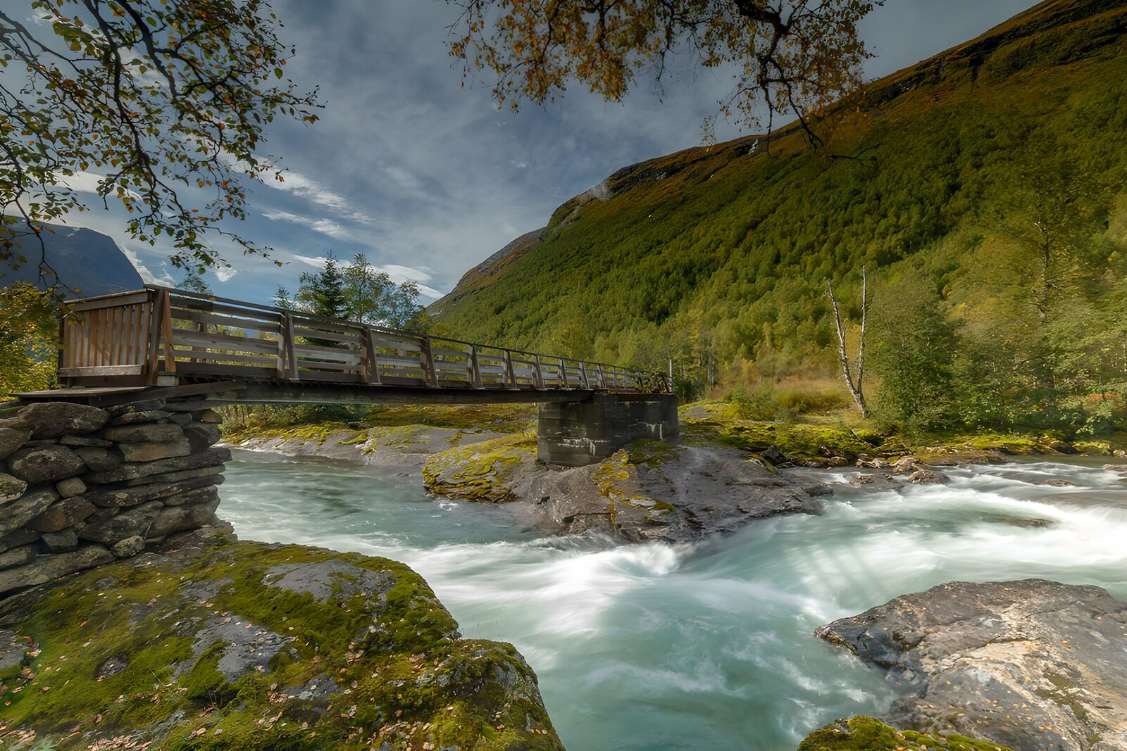 OCCOM9957311: Tranquil River Crossing