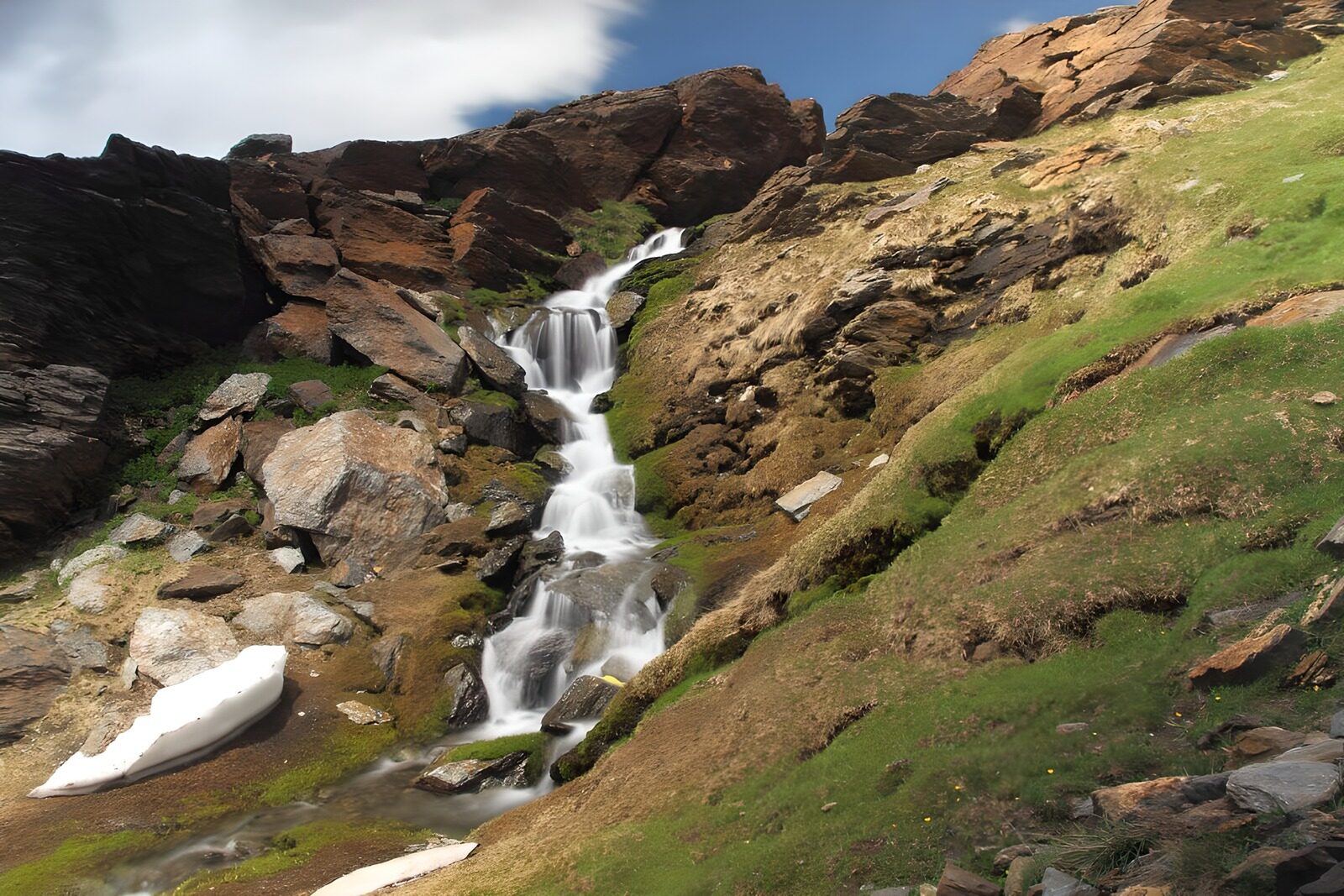 OCCOM3117722: Serene Mountain Waterfall