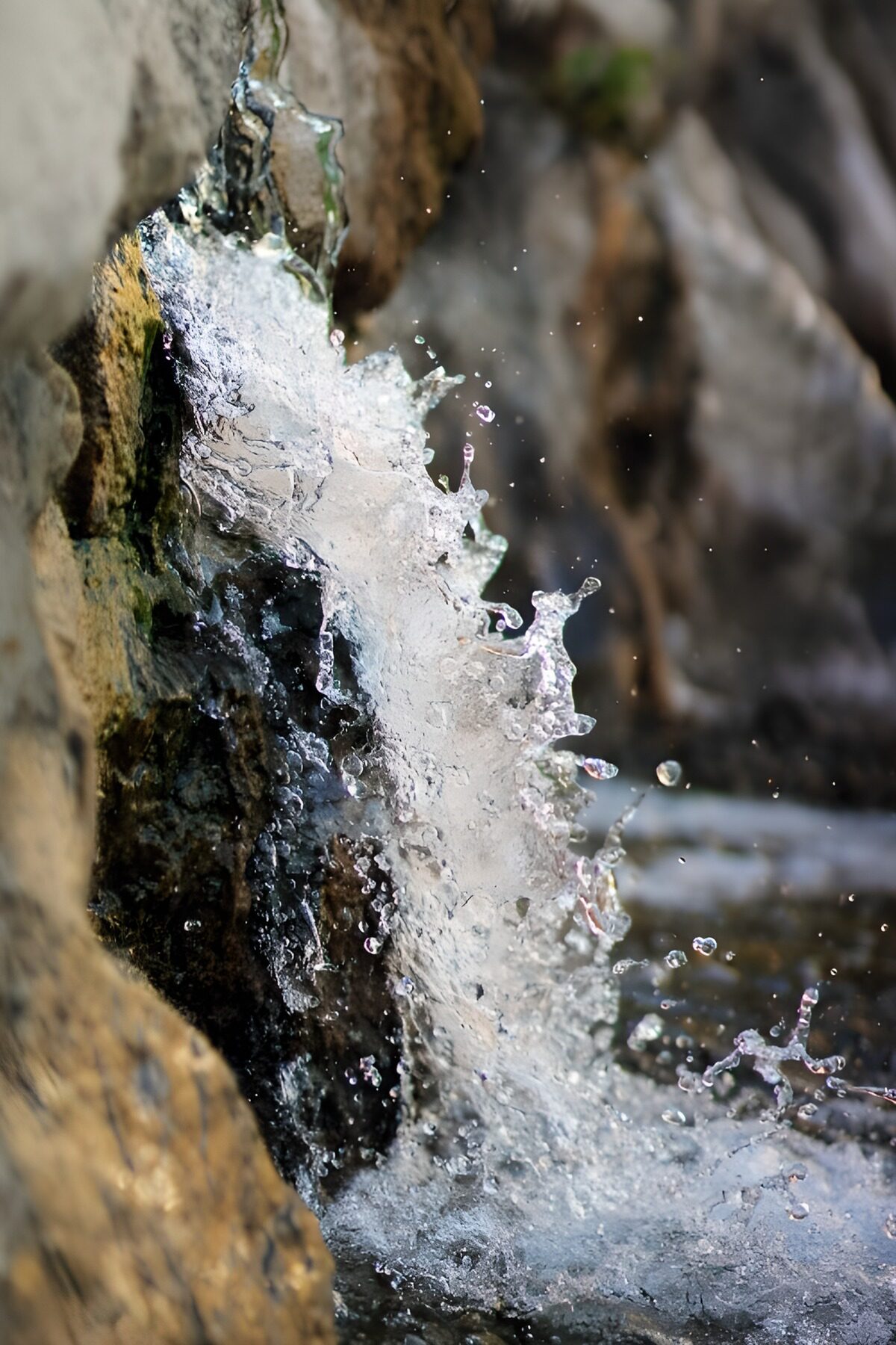 OCCOM3103198: Refreshing Waterfall Cascade