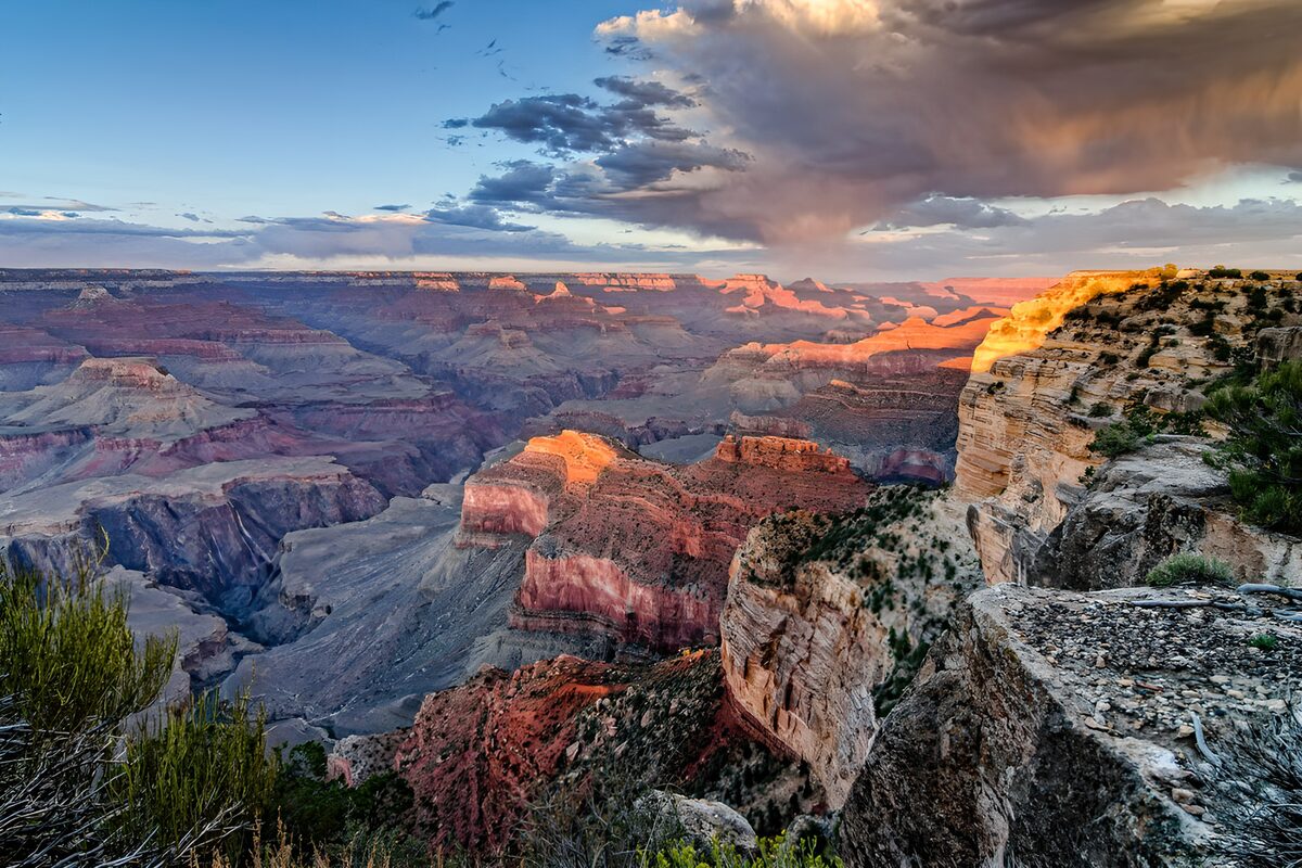 OCCOM6012492: Majestic Views of the Grand Canyon