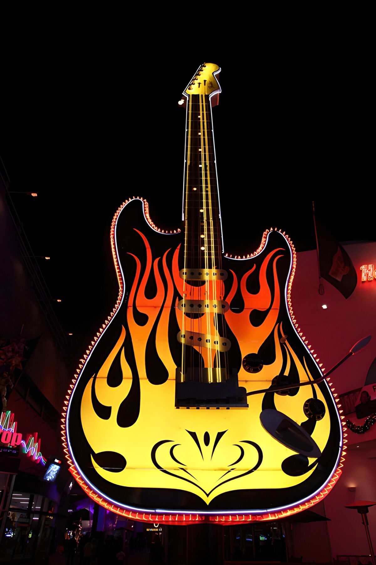 OCCOM9606486: Glowing Guitar with Flame Design