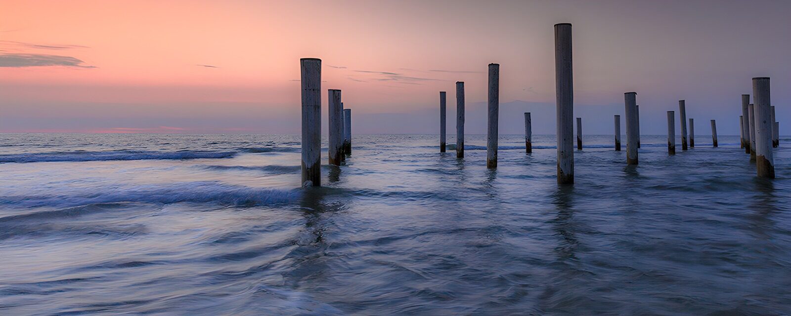 OCCOM7453150: Serene Dusk Overwater Pilings