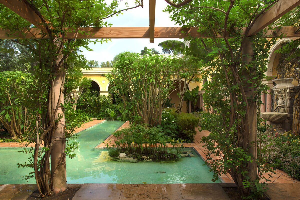 Tranquil Garden Oasis