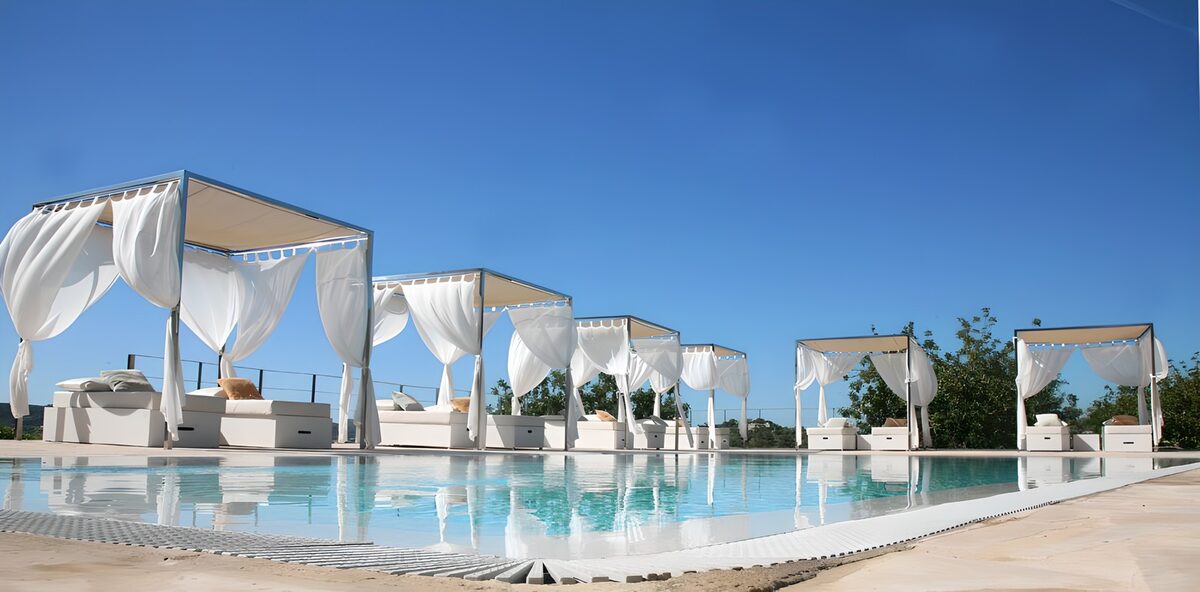 Serene Poolside Retreat