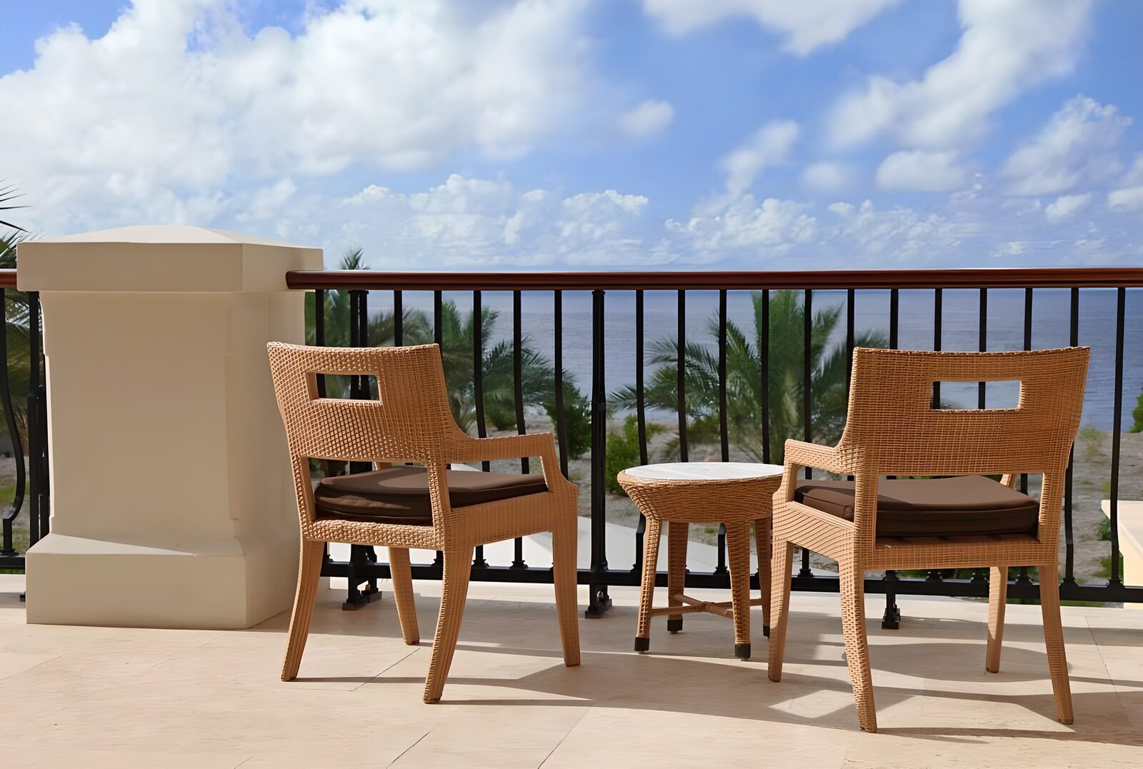 OCCOM8307140: Serene Ocean View with Chairs