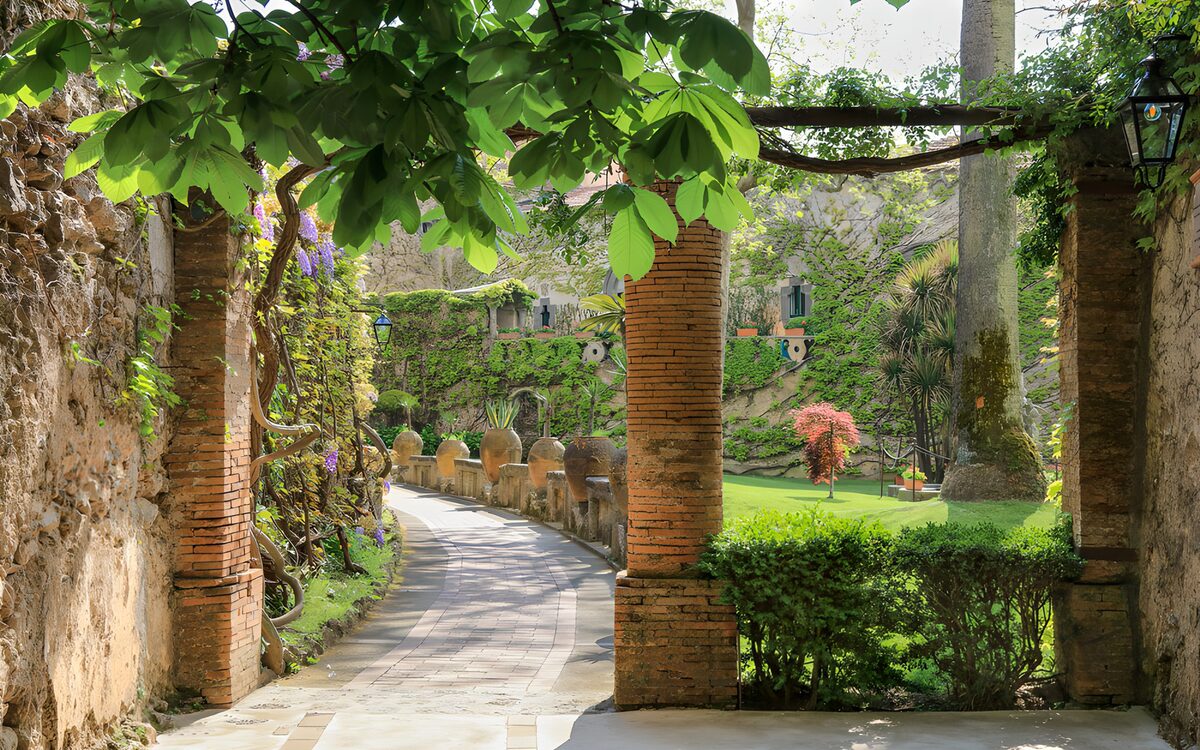 OCCOM5887210: Serene Garden Pathway