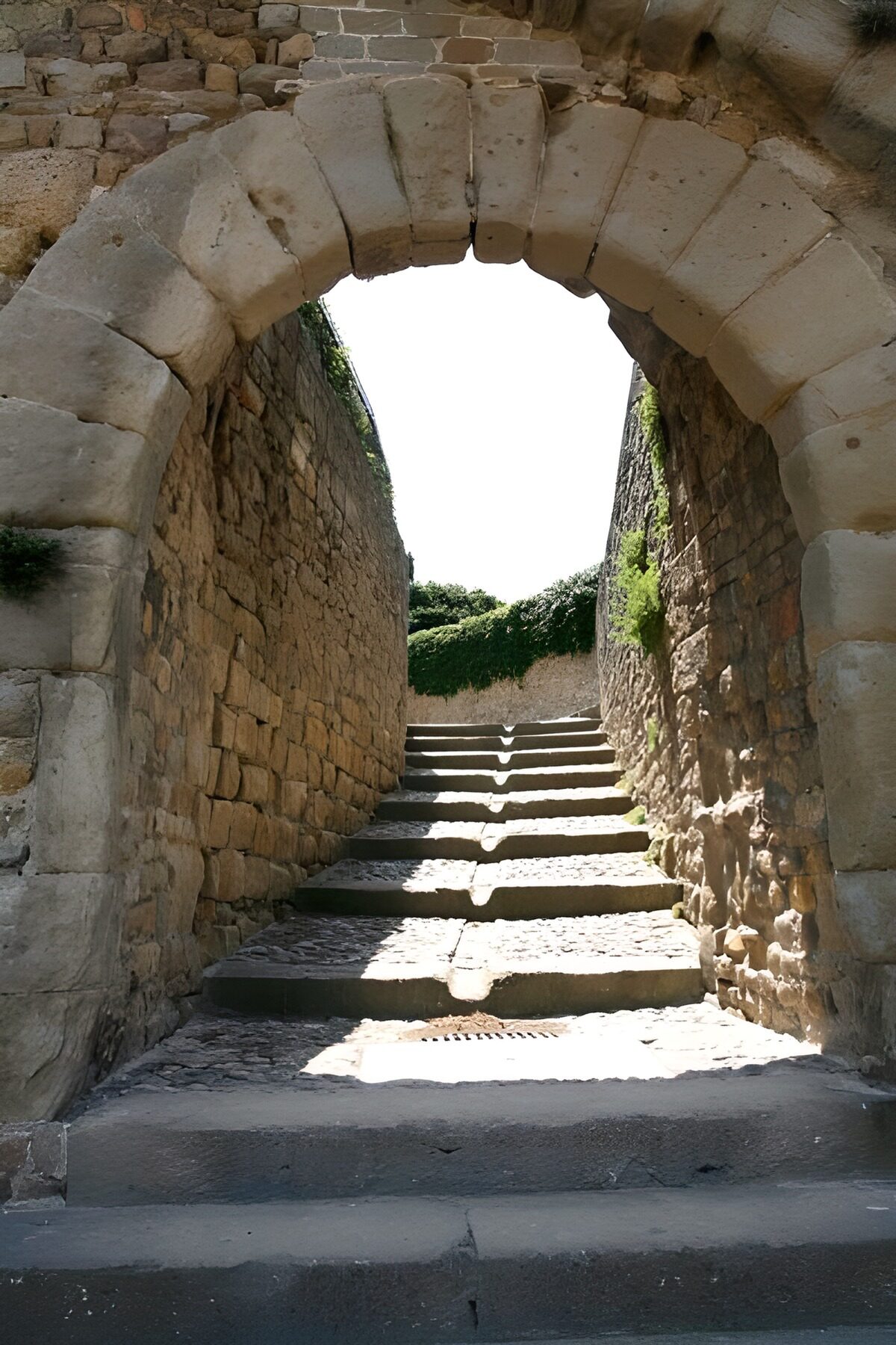 OCCOM4909594: Stone Archway Leading to Stairs