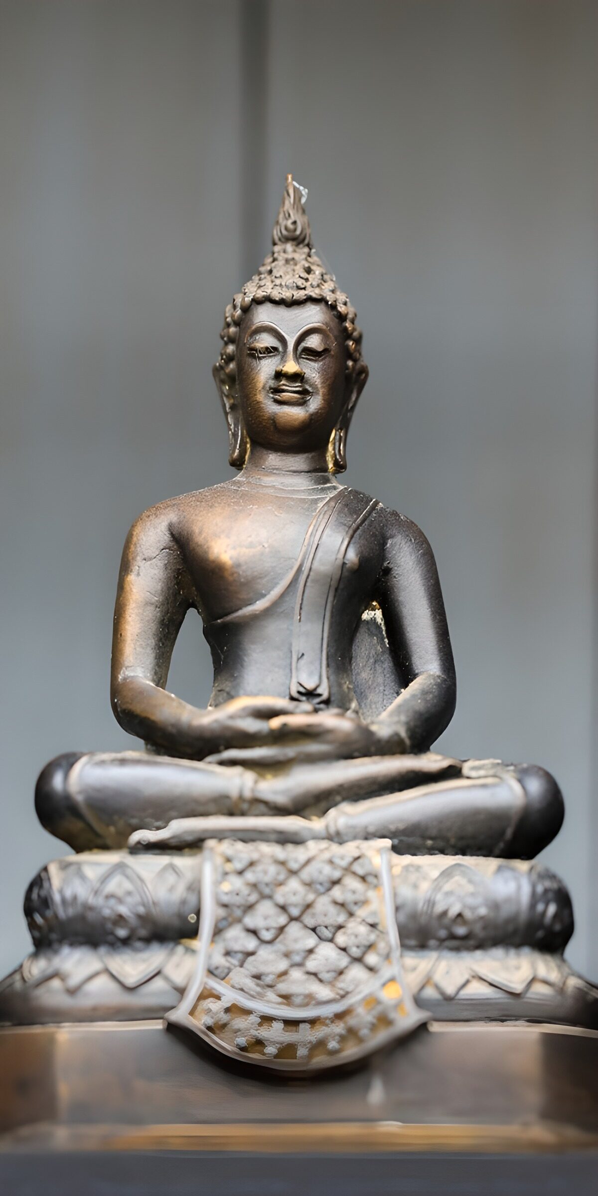 OCCOM1186045: Serene Bronze Buddha Statue