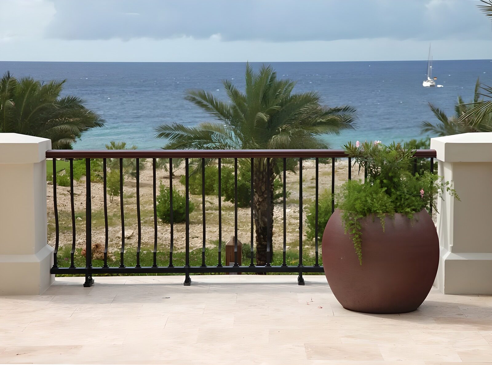 OCCOM8791546: Tranquil Coastal View from the Balcony