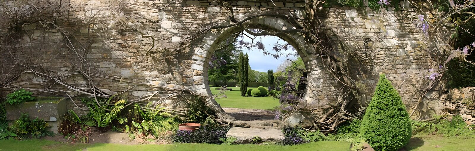OCCOM4879893: Enchanted Garden Archway