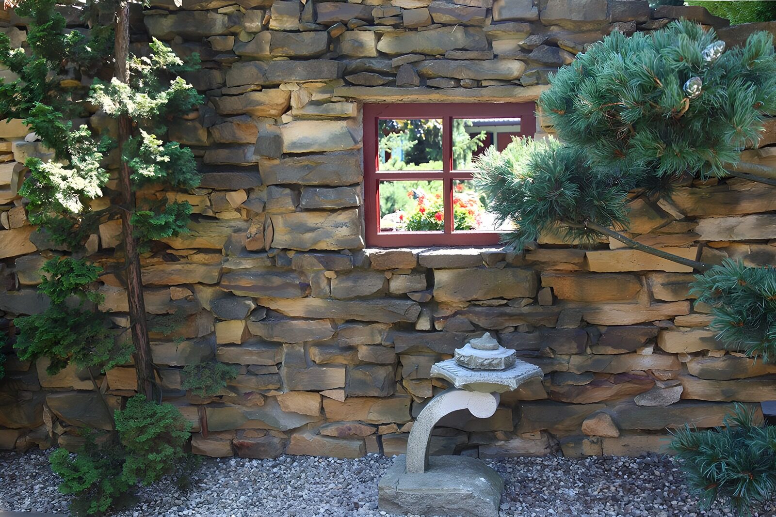 OCCOM2956242: Tranquil Garden Wall and Lantern