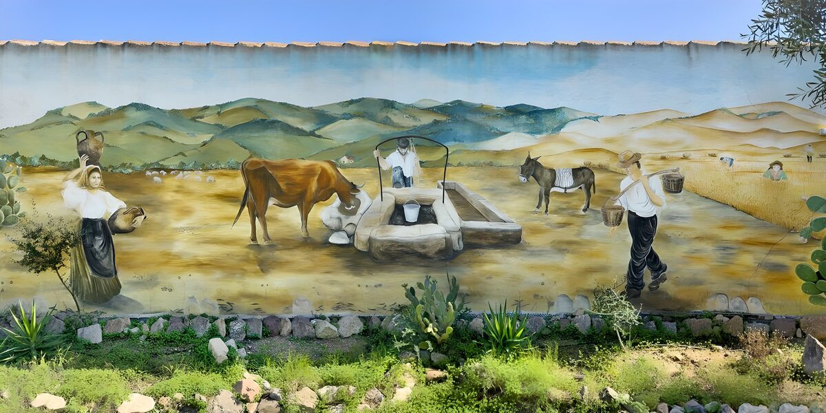 Rural Life Mural: A Glimpse of Tradition