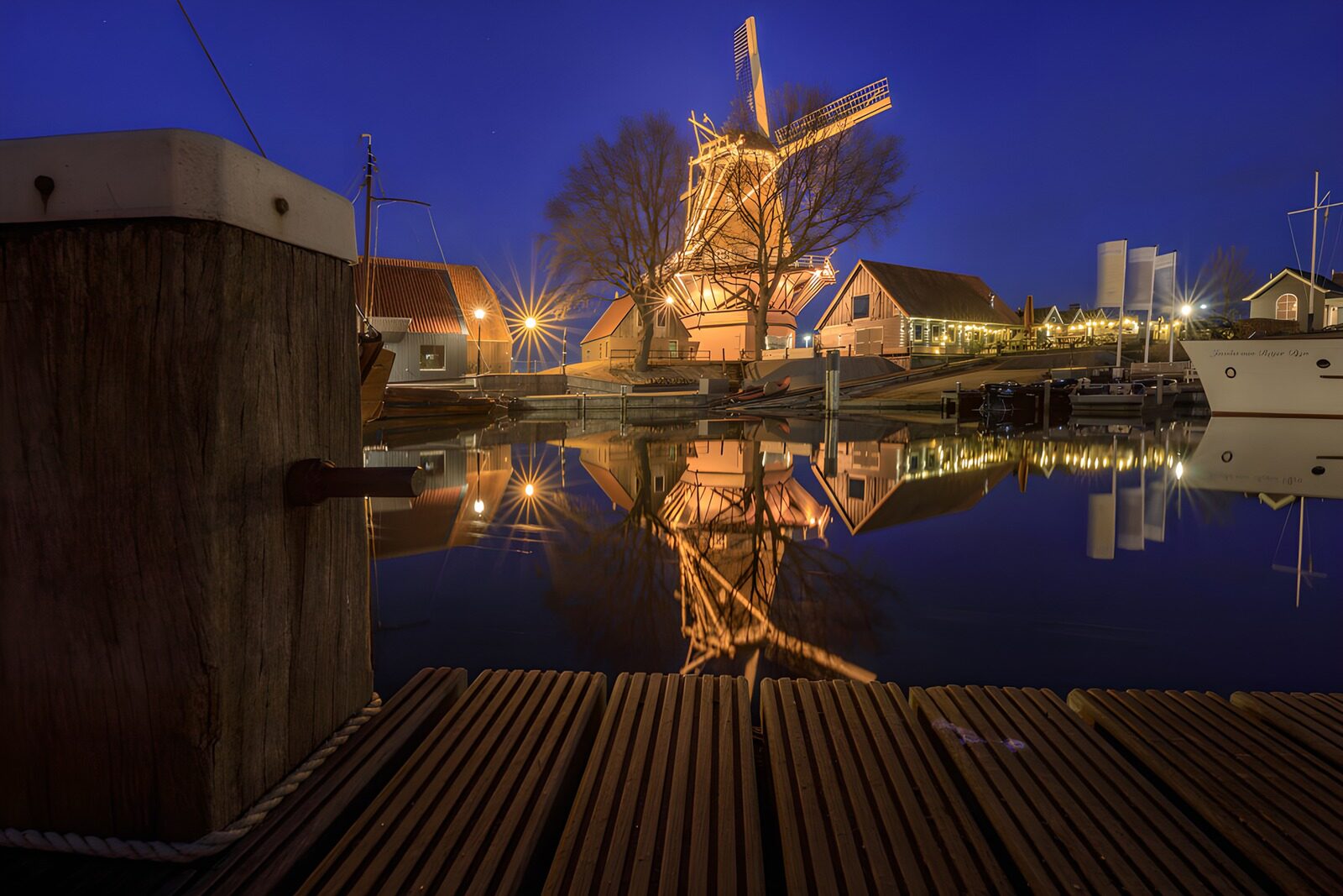 OCCOM4430777: Illuminated Windmill by the Water