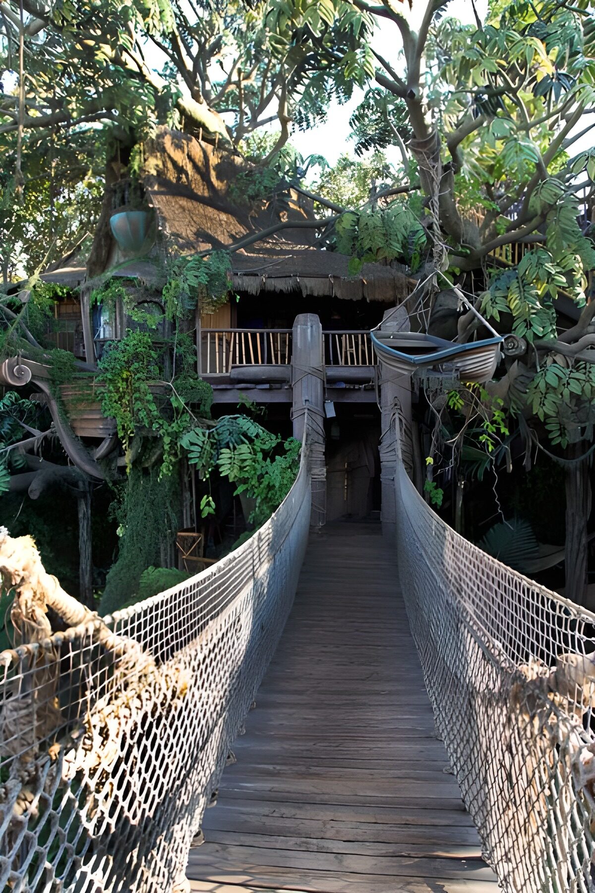 Enchanted Treehouse Retreat