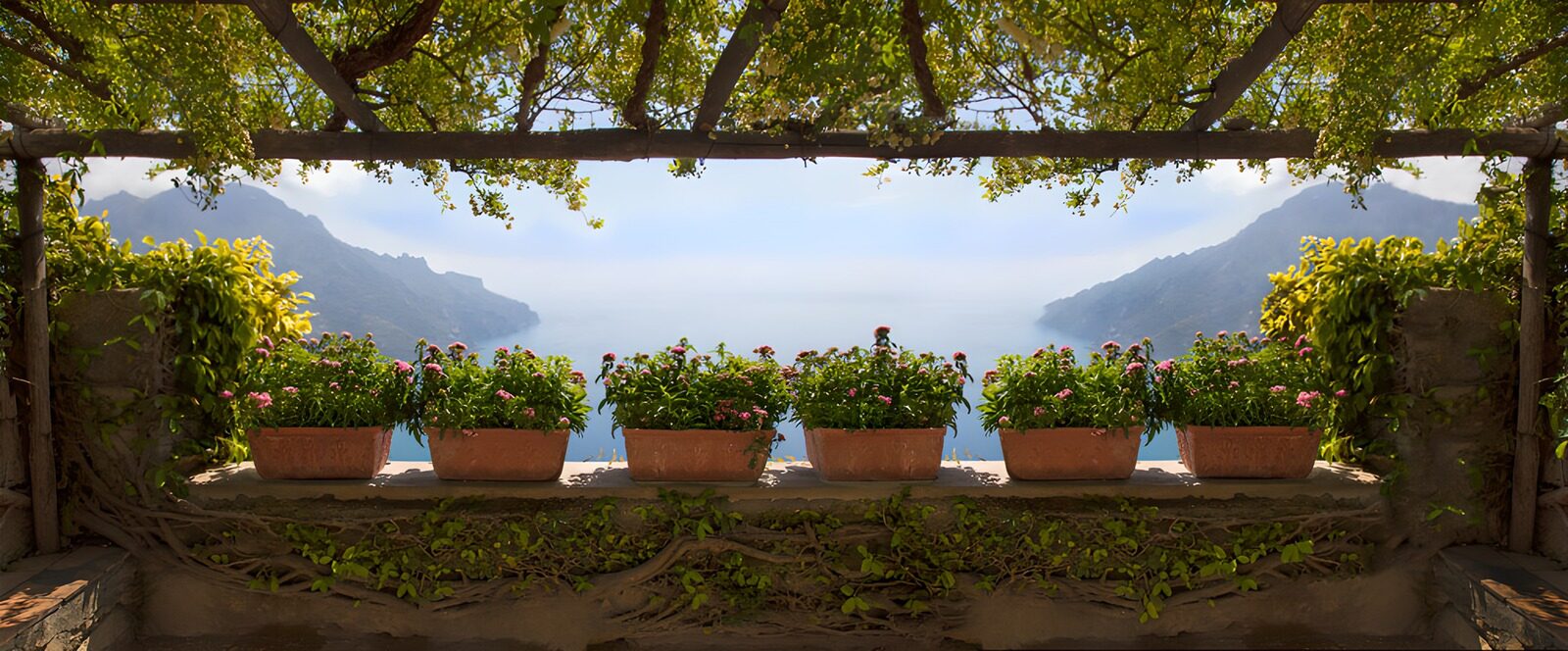 OCCOM4837450: Serene Garden Overlooking the Sea